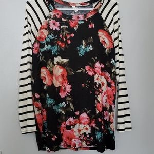 Pink blush 3/4 length sleeve shirt.